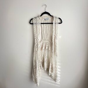 Cream Lace Sleeveless Cardigan